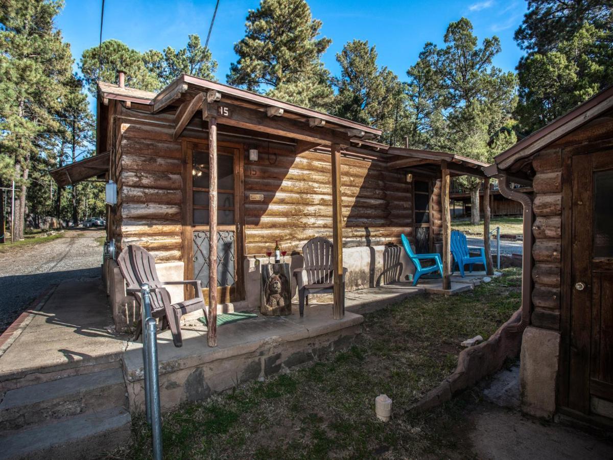 Apache Village Cabinette 15, Queen Bed, Midtown, Sleeps 2 Ruidoso Exteriör bild